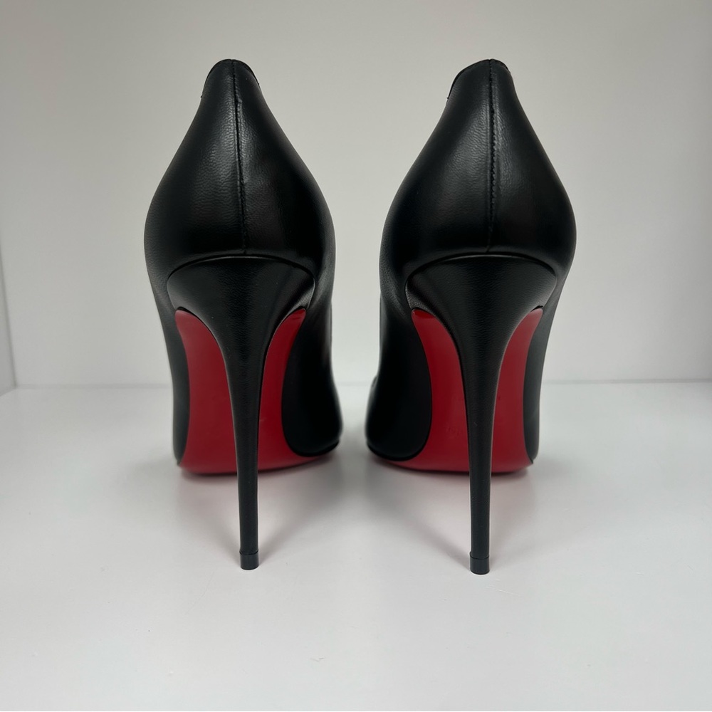 Christian Louboutin Pigalle Plato 100 Patent Leather Pumps - Picture 4 of 15